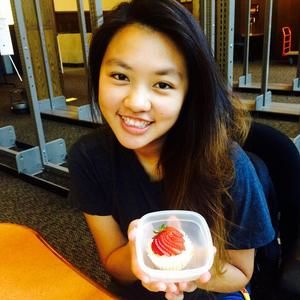 Meet your Posher, Tessa